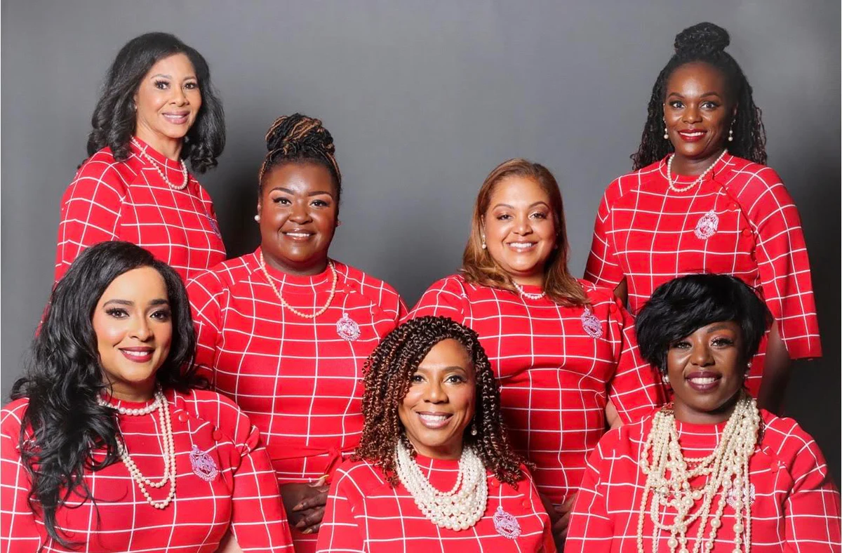 Legacy Woven With Modern Style